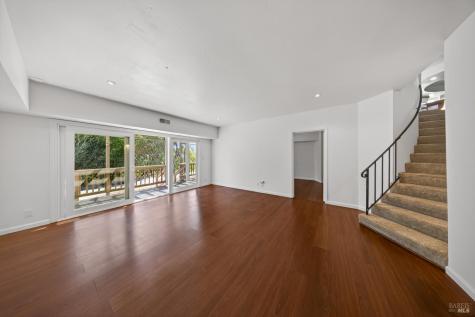 56 Capilano Drive Novato CA 94949