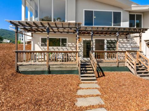 56 Capilano Drive Novato CA 94949