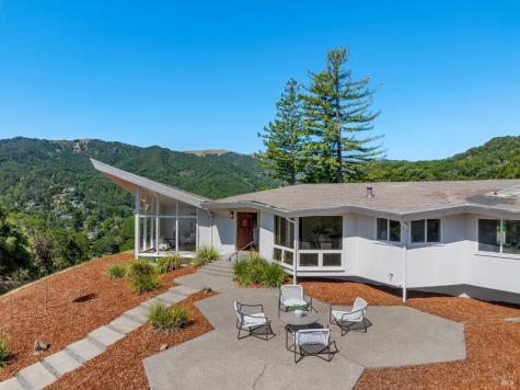 56 Capilano Drive Novato CA 94949