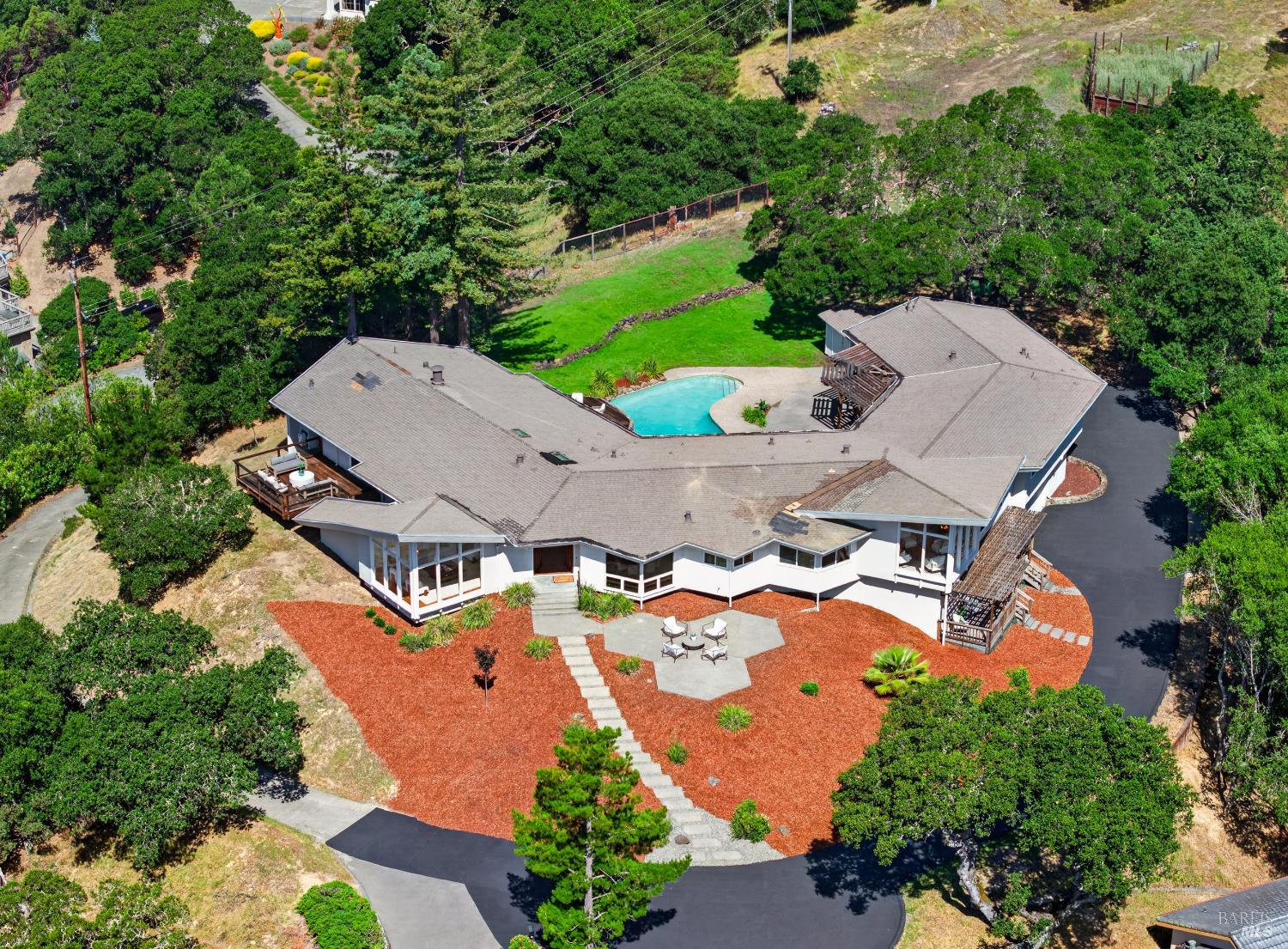 56 Capilano Drive Novato CA 94949