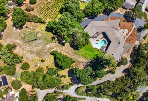 56 Capilano Drive Novato CA 94949