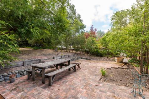500 Los Arboles Way Santa Rosa CA 95403
