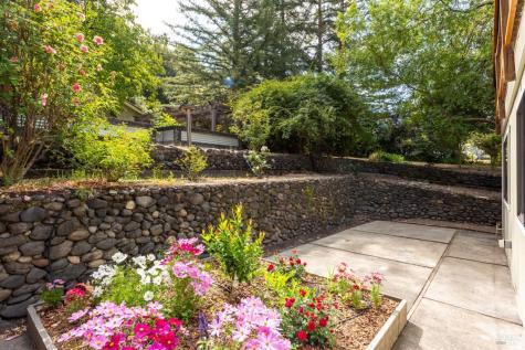 500 Los Arboles Way Santa Rosa CA 95403