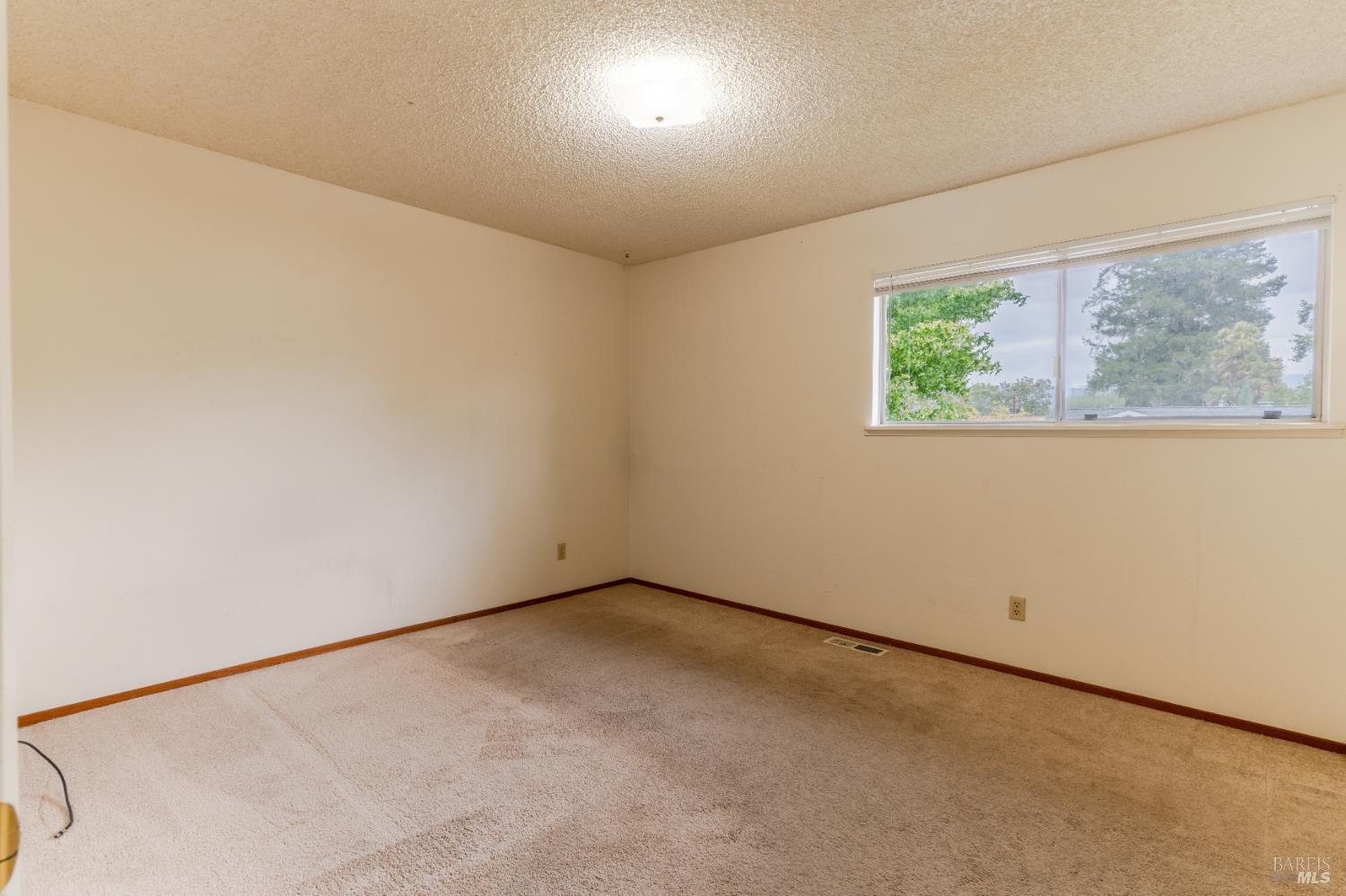 110 Foothill Court Ukiah CA 95482