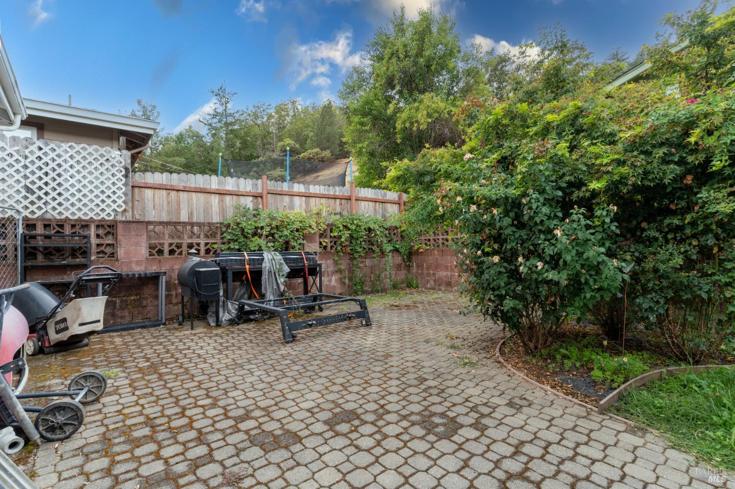 110 Foothill Court Ukiah CA 95482