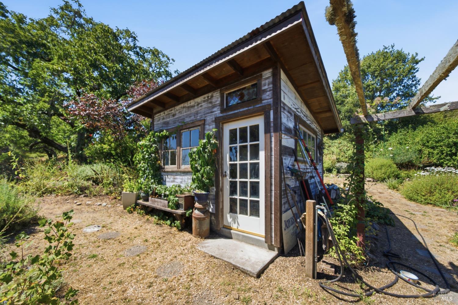 8650 Savio Road Sebastopol CA 95472