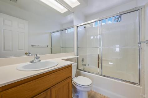 2390 Battersea Street Santa Rosa CA 95403