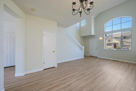 2390 Battersea Street Santa Rosa CA 95403