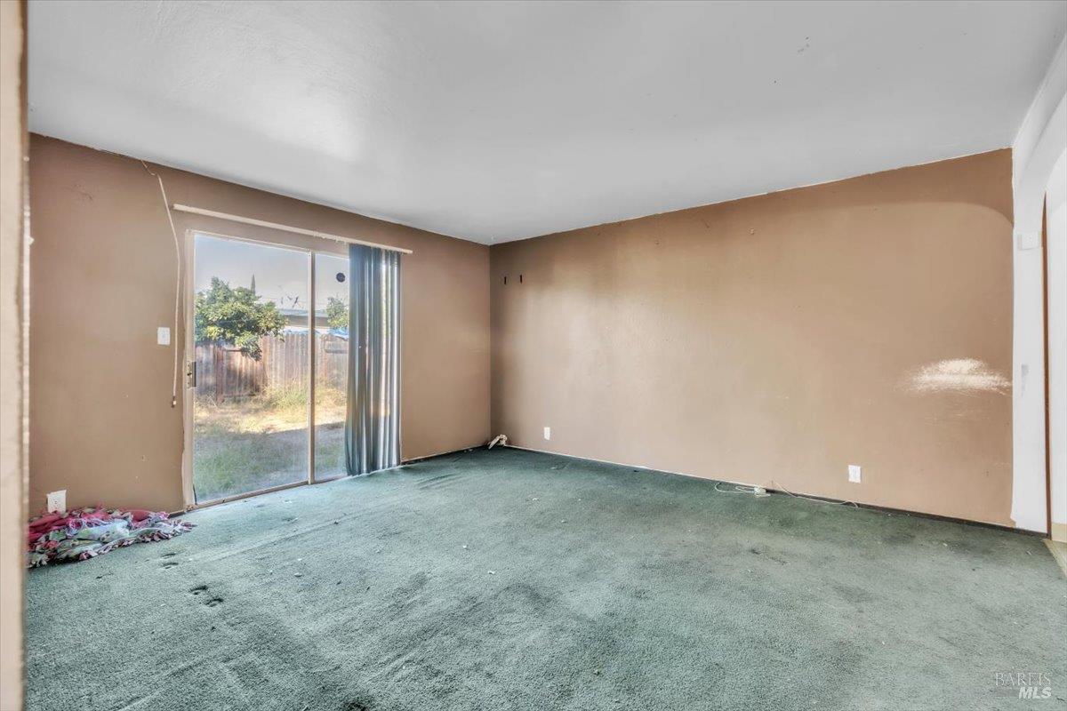 2207 Santa Cruz Drive Fairfield CA 94533