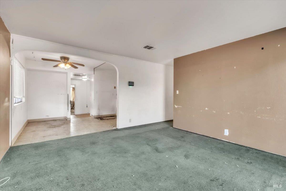 2207 Santa Cruz Drive Fairfield CA 94533