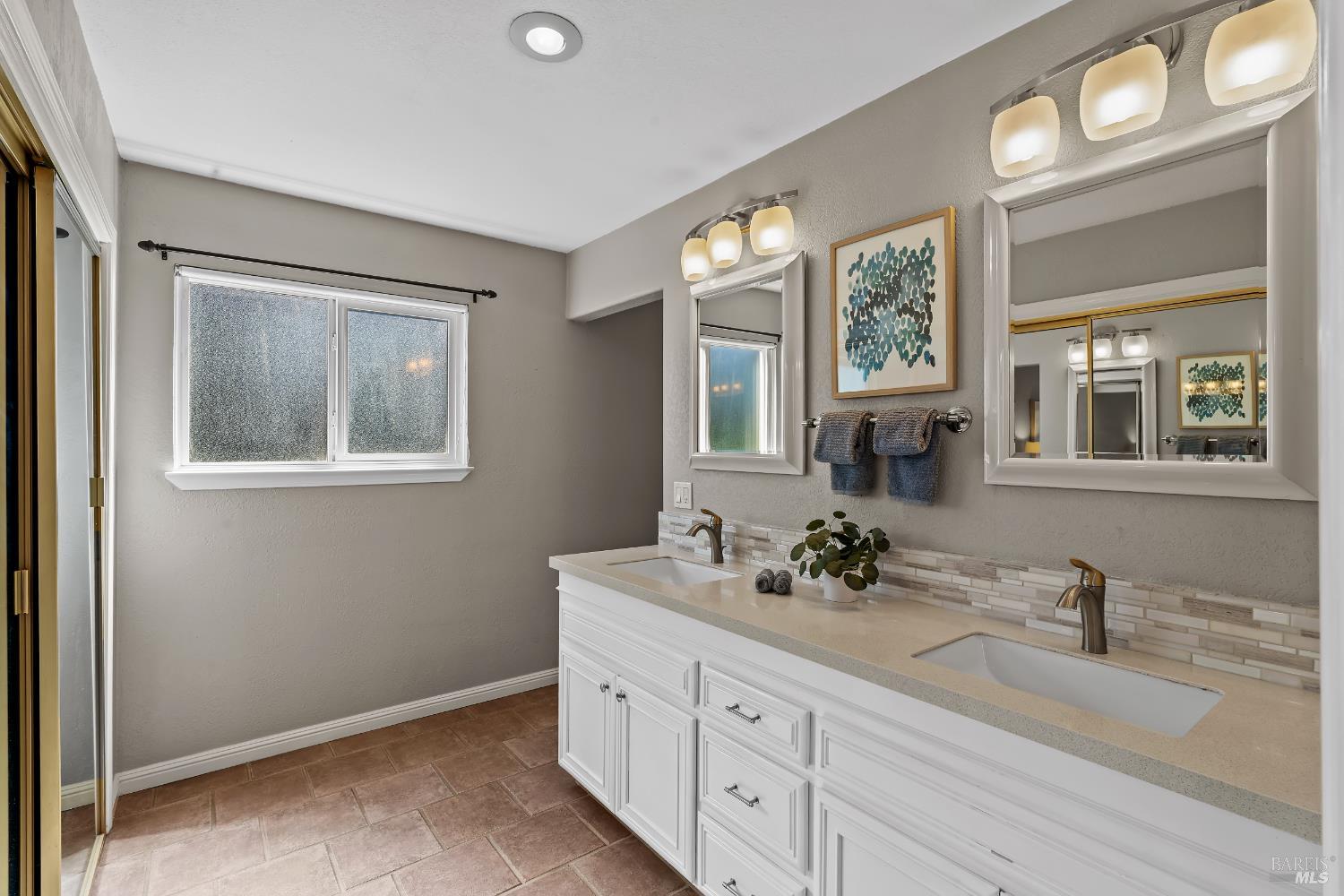 2158 Mount Olive Drive Santa Rosa CA 95404