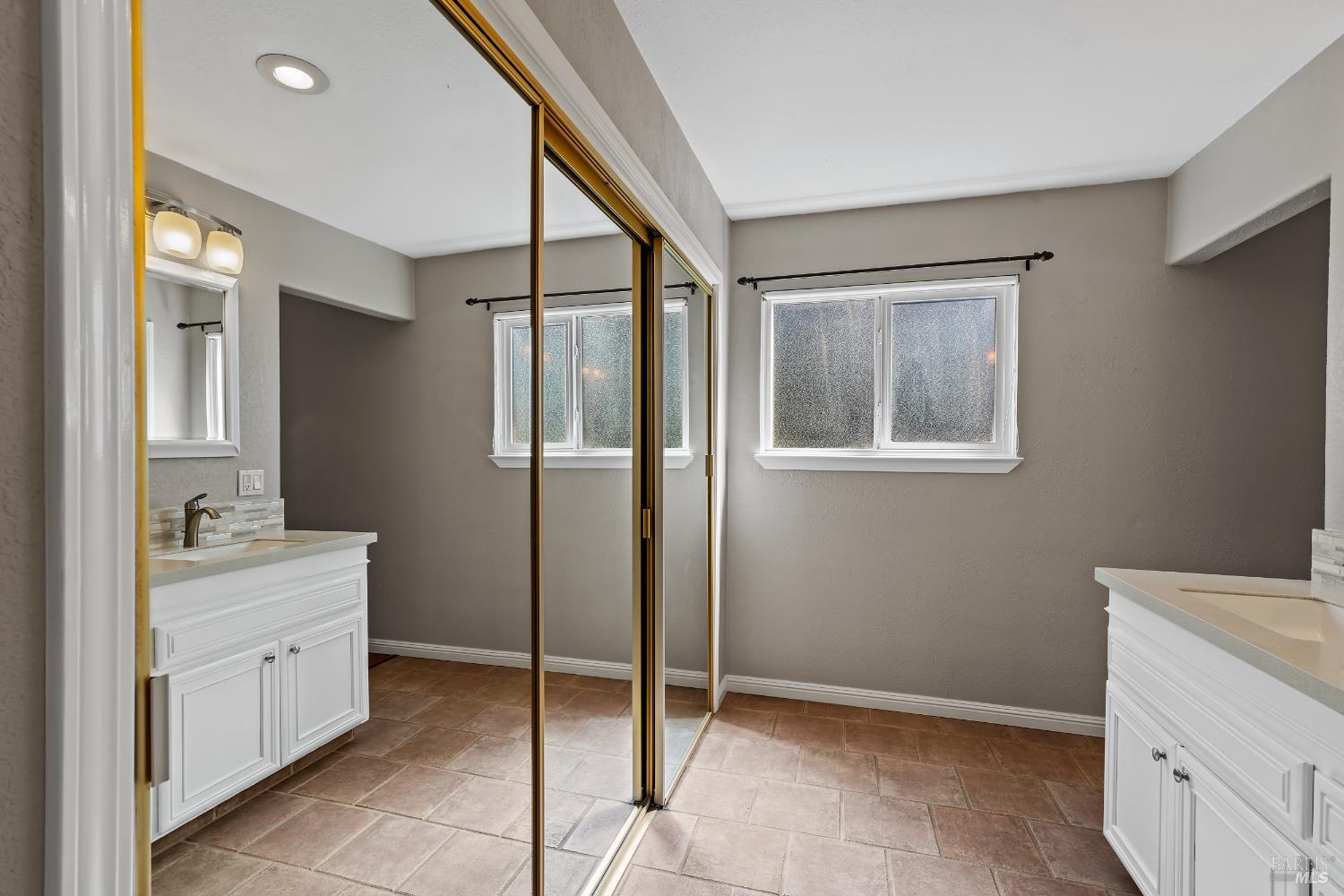 2158 Mount Olive Drive Santa Rosa CA 95404