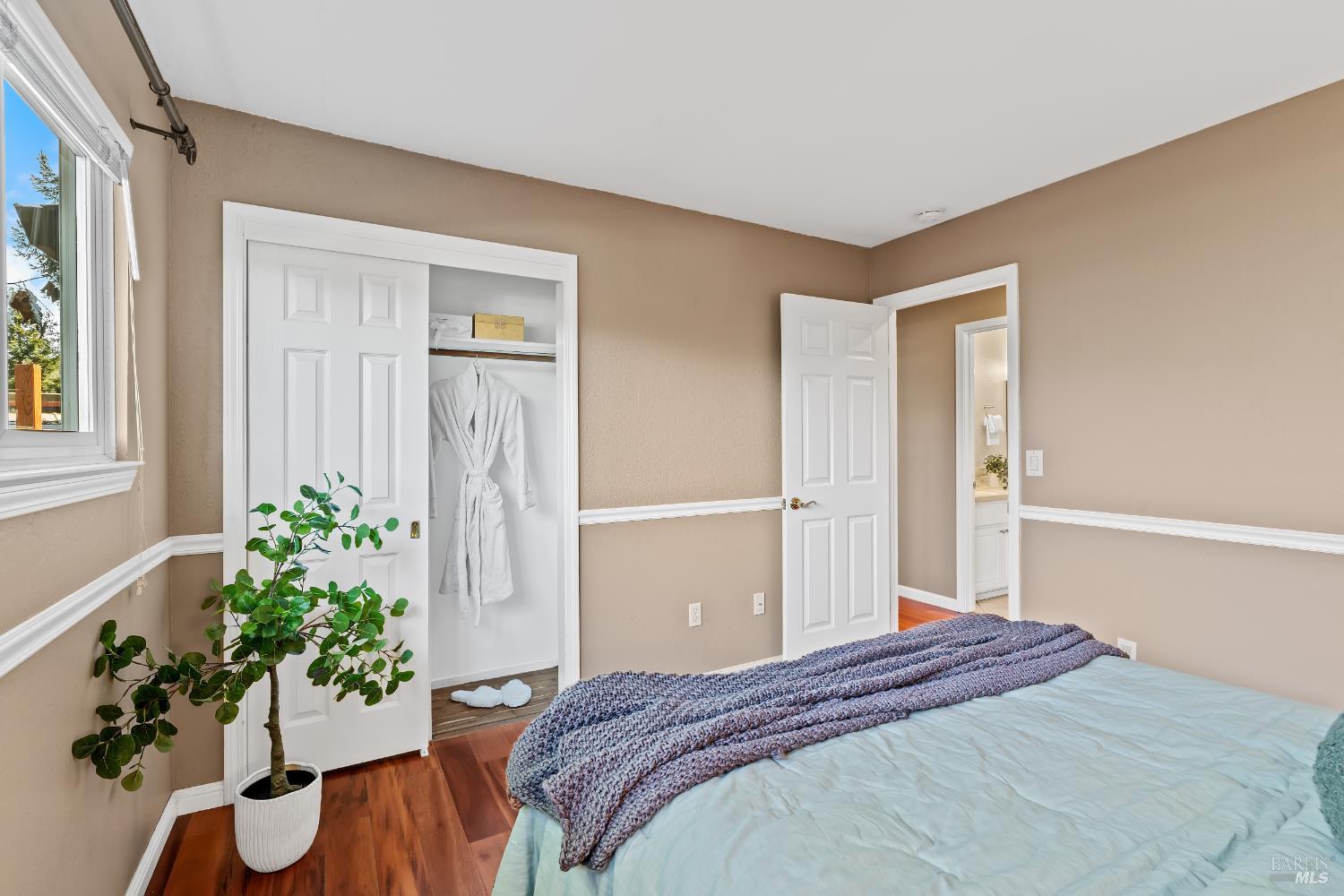2158 Mount Olive Drive Santa Rosa CA 95404