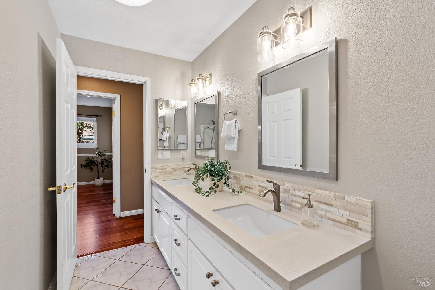 2158 Mount Olive Drive Santa Rosa CA 95404