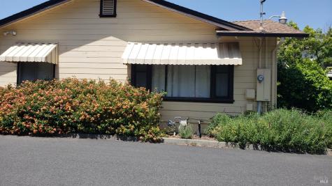 1241 Grove Street Healdsburg CA 95448