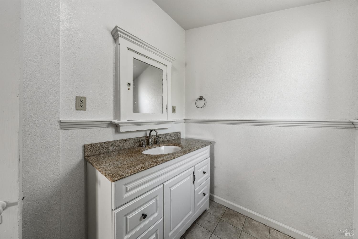 150 Clearlake Avenue Lakeport CA 95453