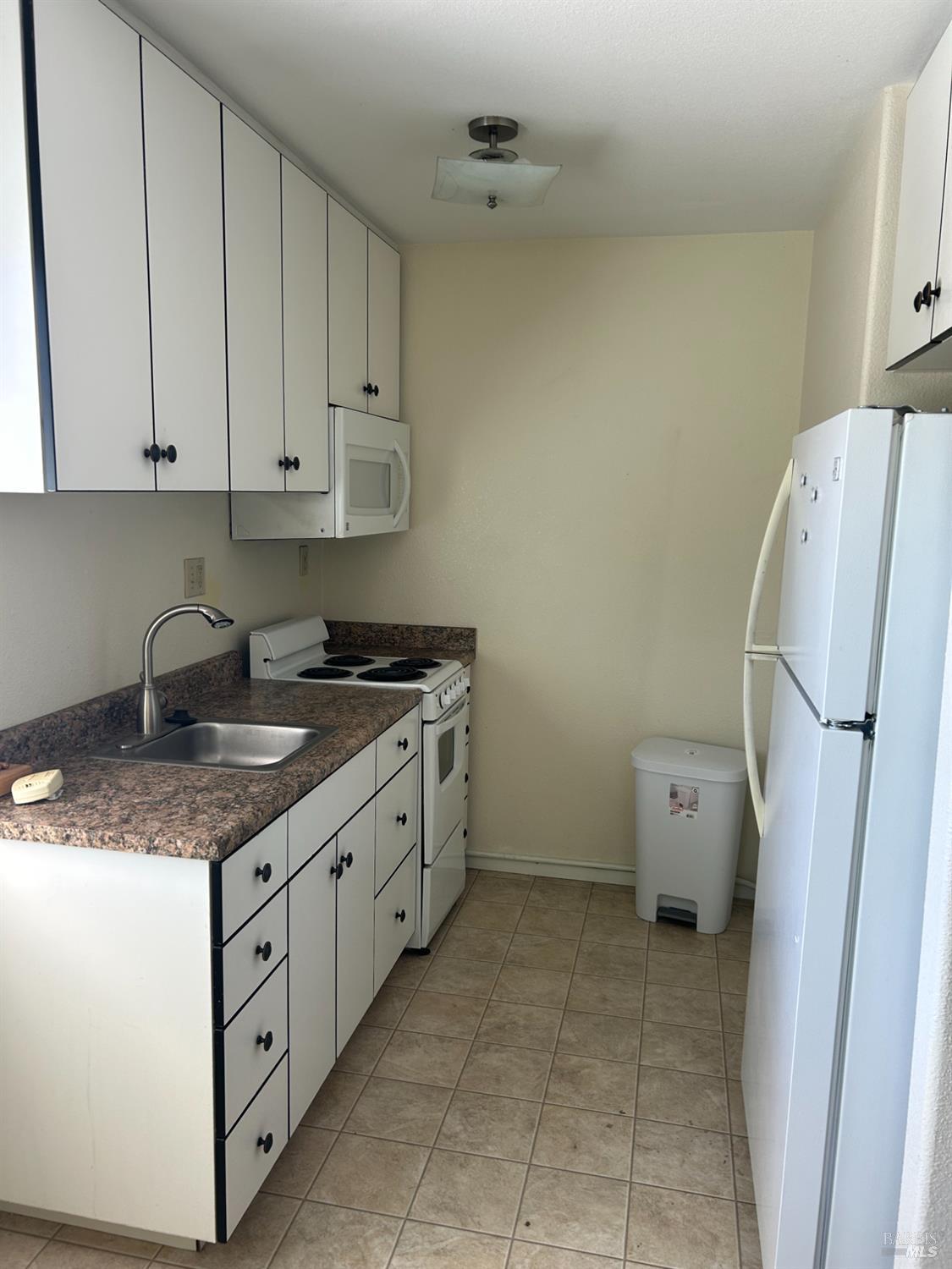 150 Clearlake Avenue Lakeport CA 95453