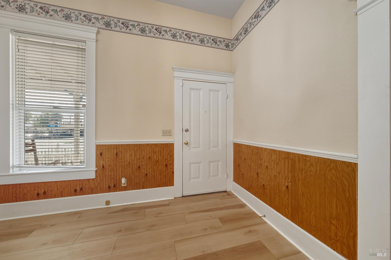 150 Clearlake Avenue Lakeport CA 95453