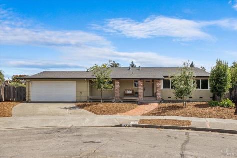 4336 Leafwood Circle W Santa Rosa CA 95405