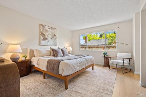 4336 Leafwood Circle W Santa Rosa CA 95405