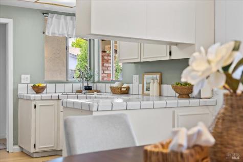 4336 Leafwood Circle W Santa Rosa CA 95405