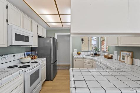 4336 Leafwood Circle W Santa Rosa CA 95405