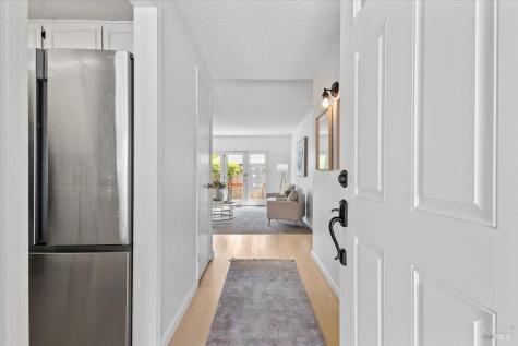 4336 Leafwood Circle W Santa Rosa CA 95405