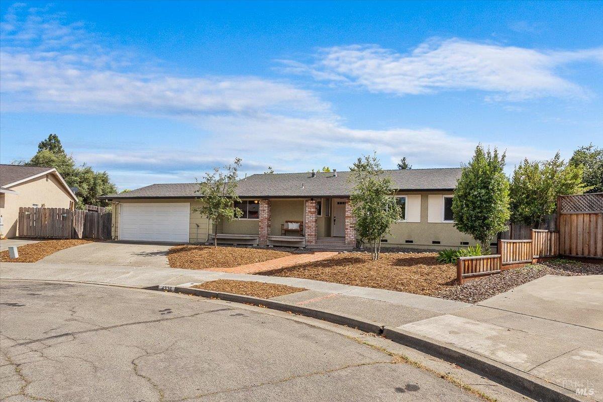4336 Leafwood Circle W Santa Rosa CA 95405