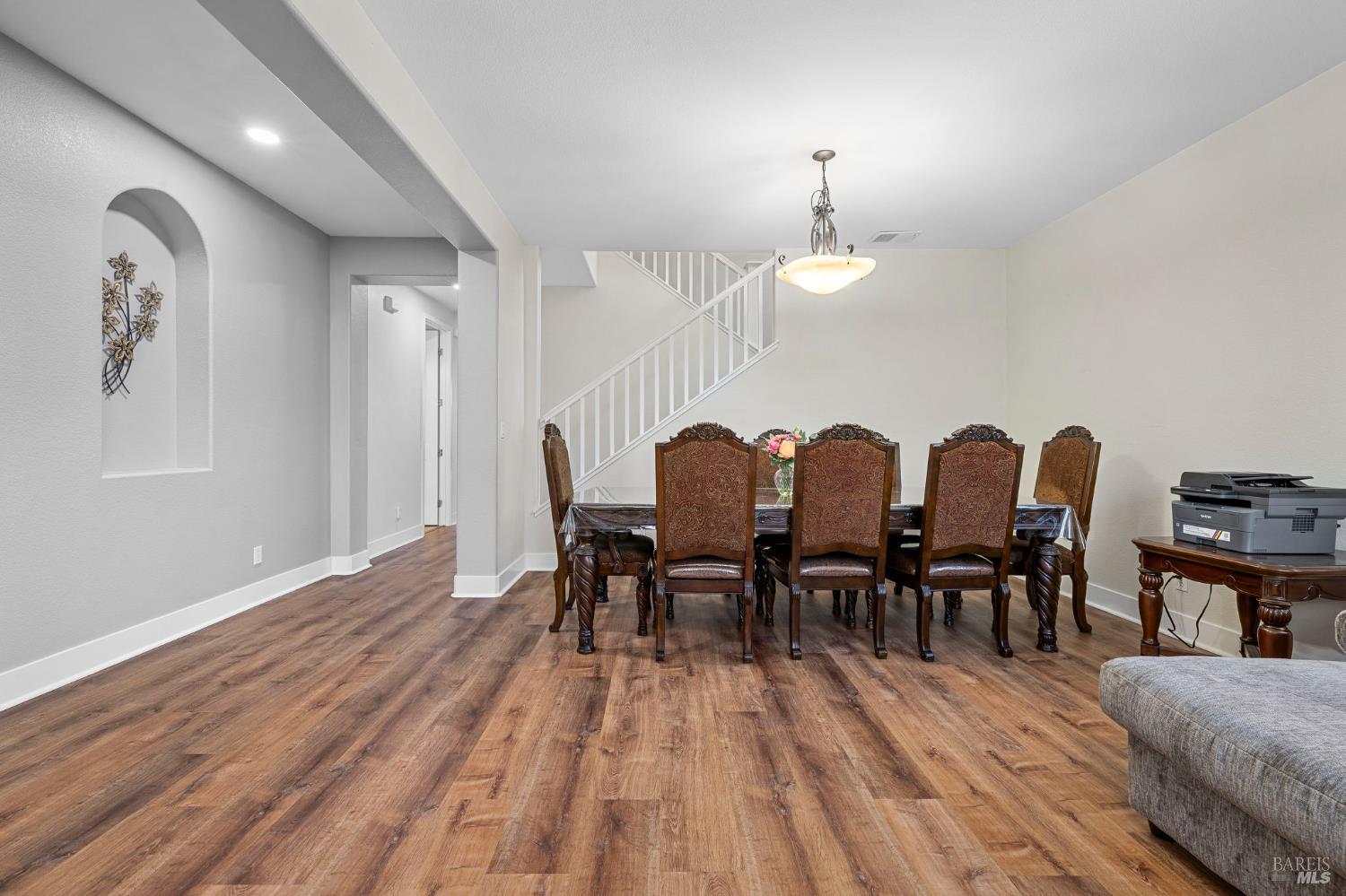 1461-1463 Trombetta Street Santa Rosa CA 95407