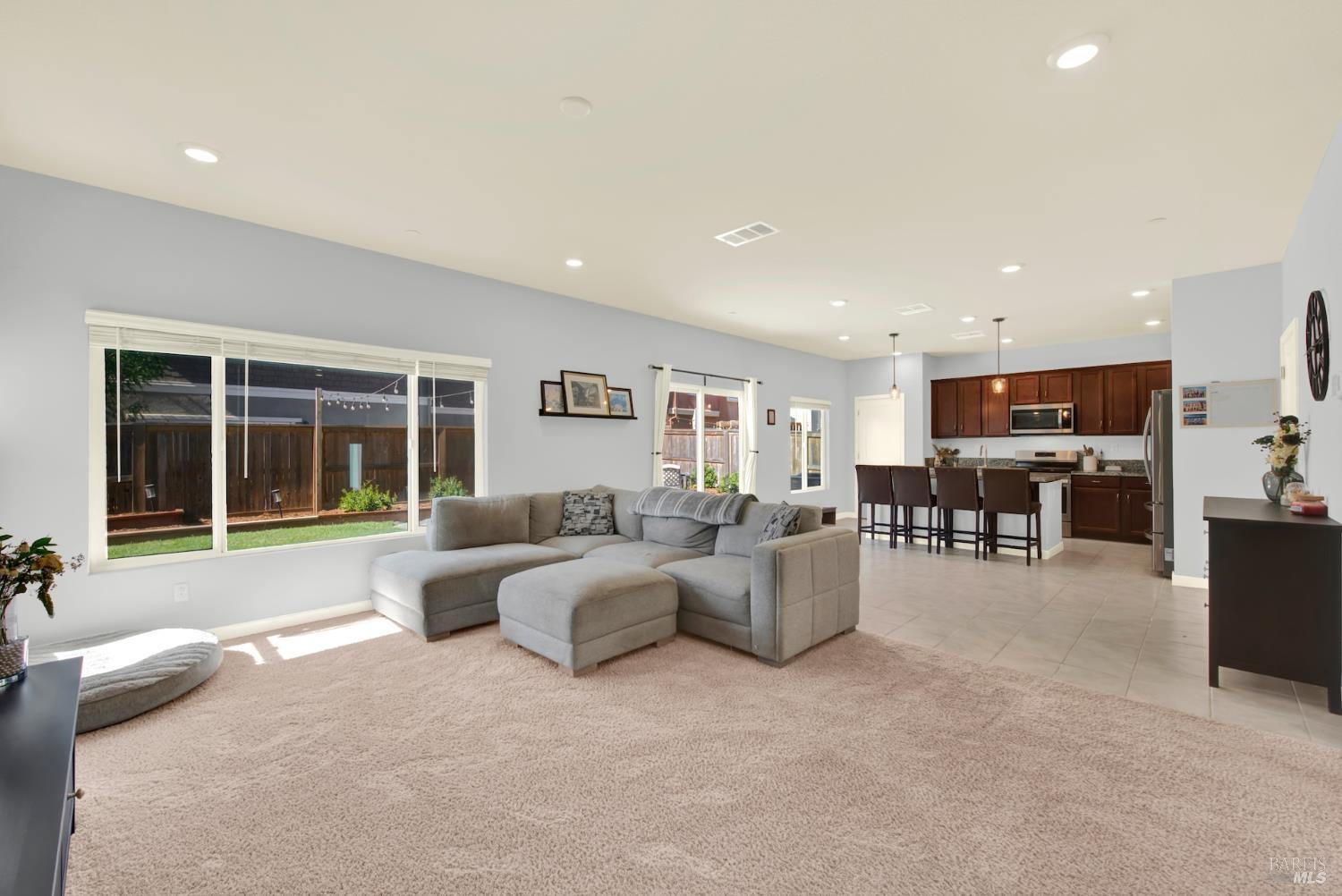 1100 Wesleyan Court Dixon CA 95620