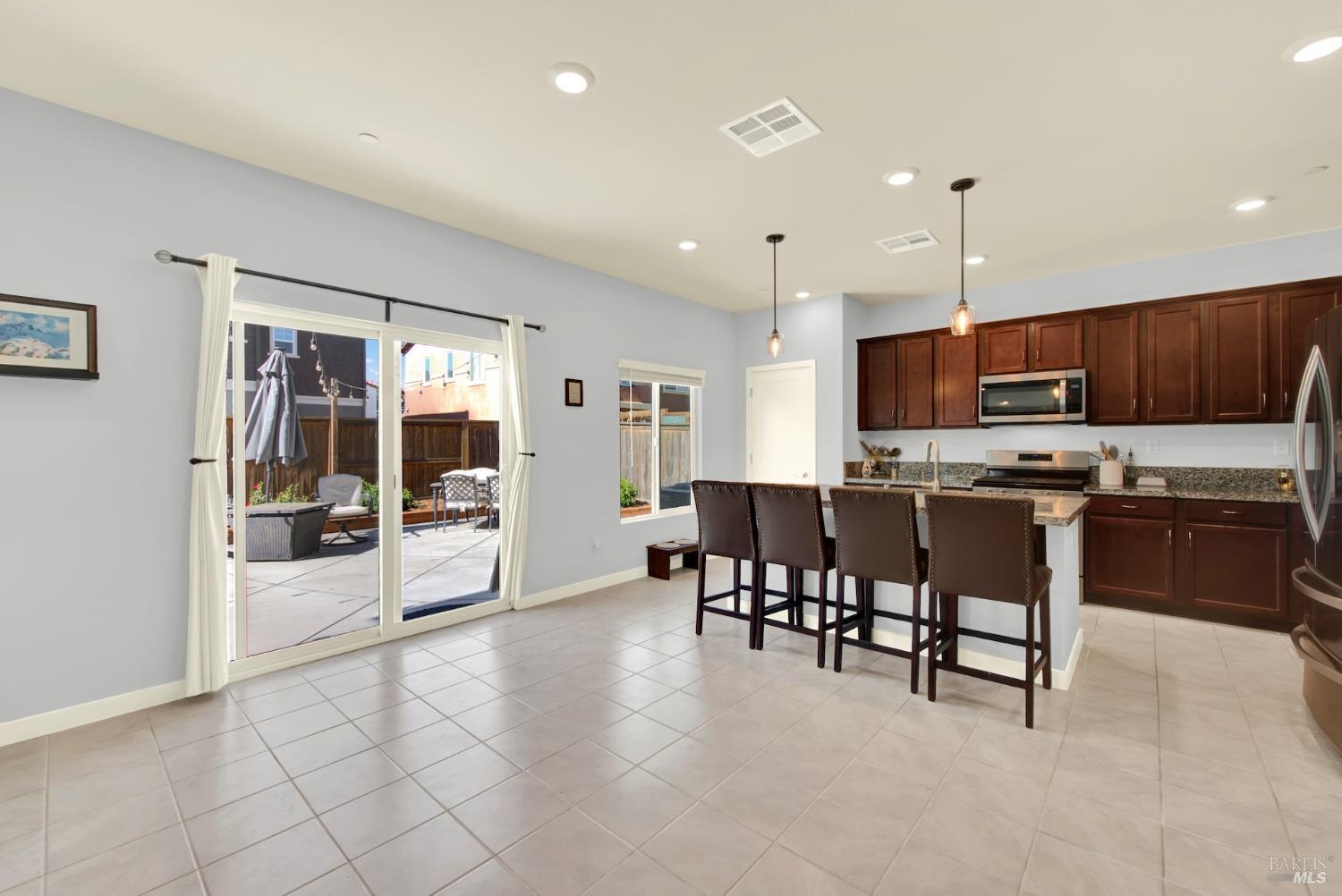 1100 Wesleyan Court Dixon CA 95620