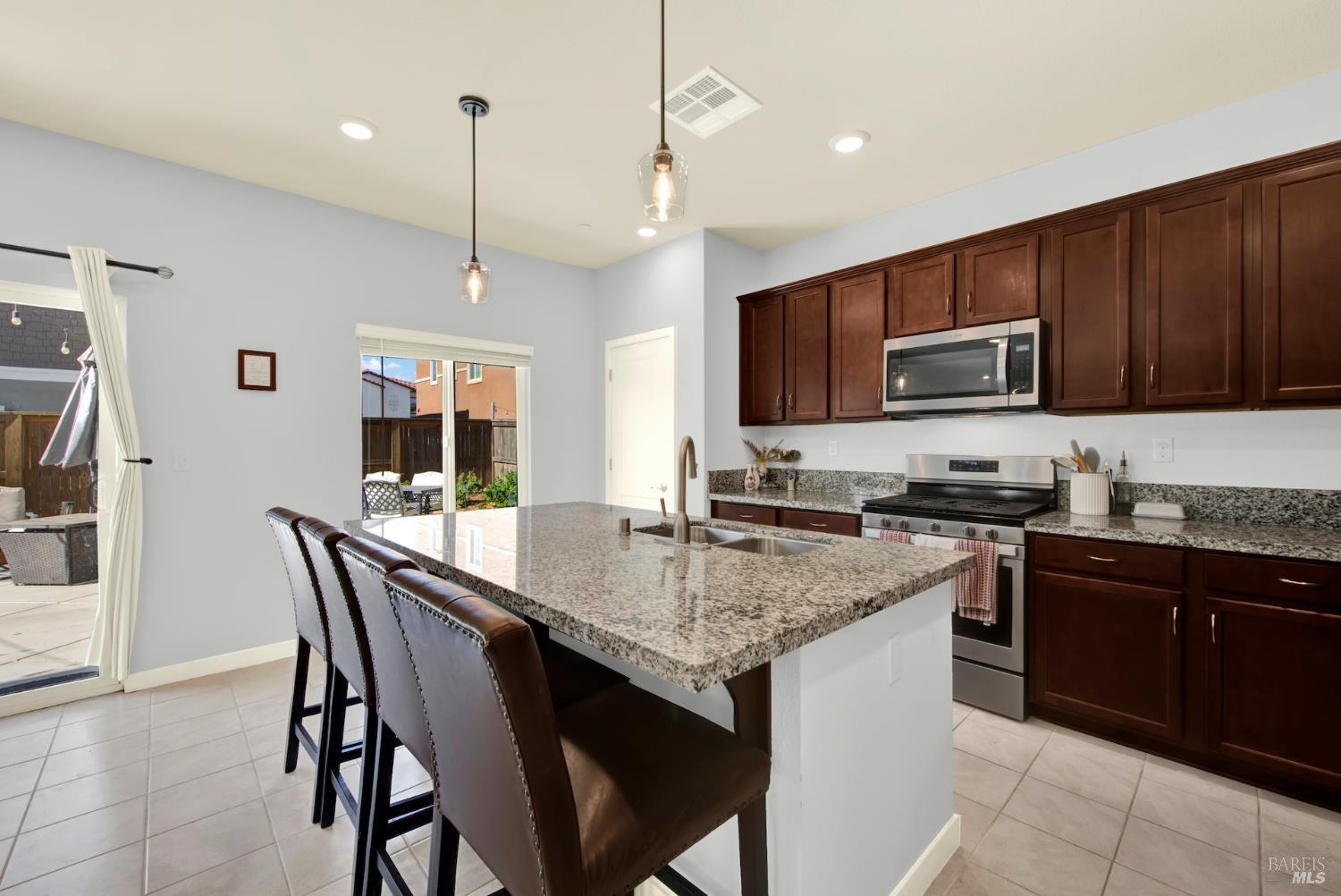 1100 Wesleyan Court Dixon CA 95620