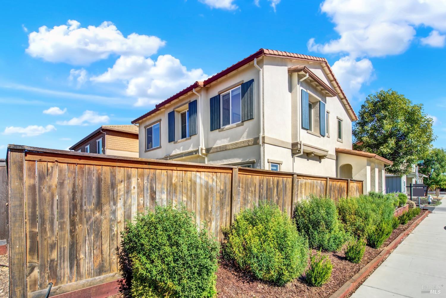 1100 Wesleyan Court Dixon CA 95620