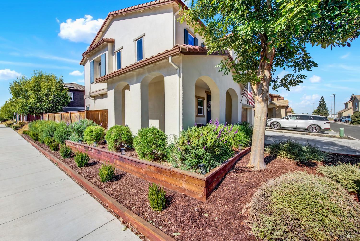1100 Wesleyan Court Dixon CA 95620