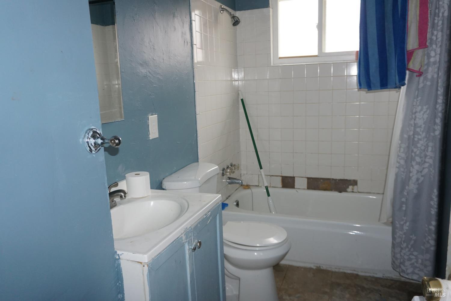221 Arguello Avenue Vallejo CA 94591