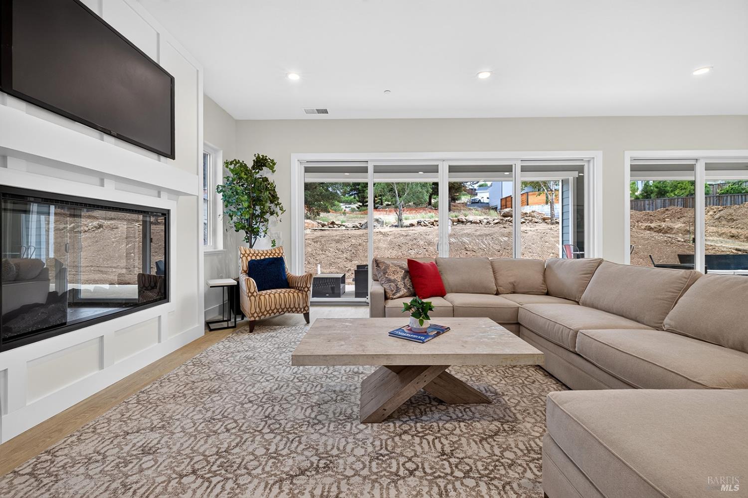 1925 Carlile Place Santa Rosa CA 95403