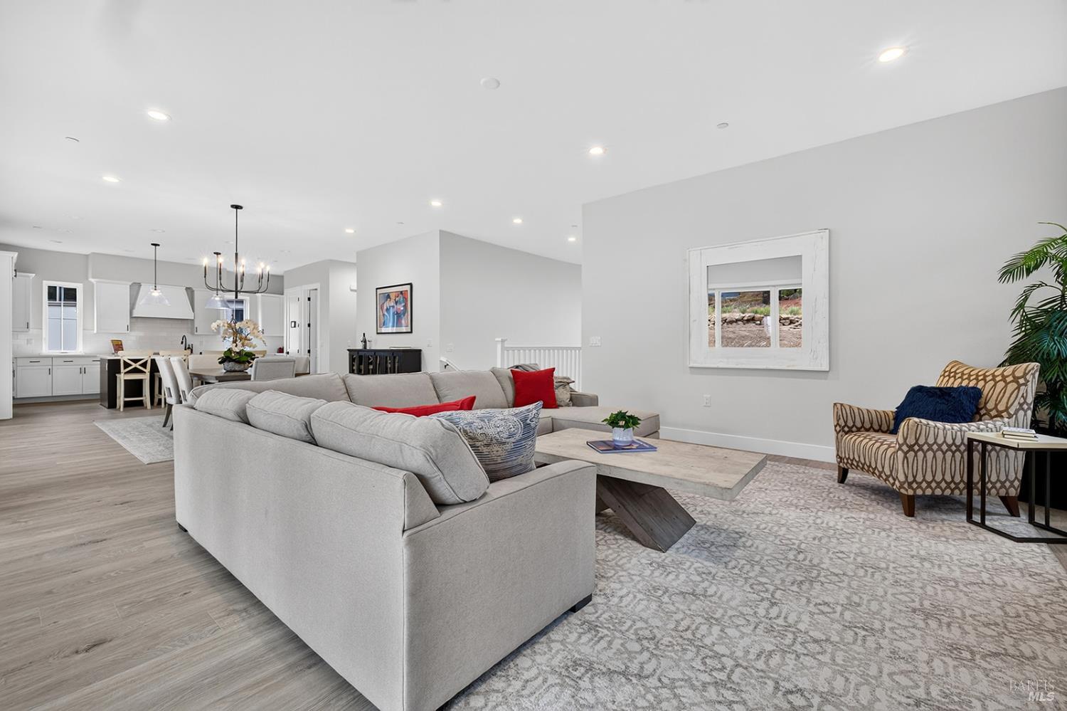 1925 Carlile Place Santa Rosa CA 95403