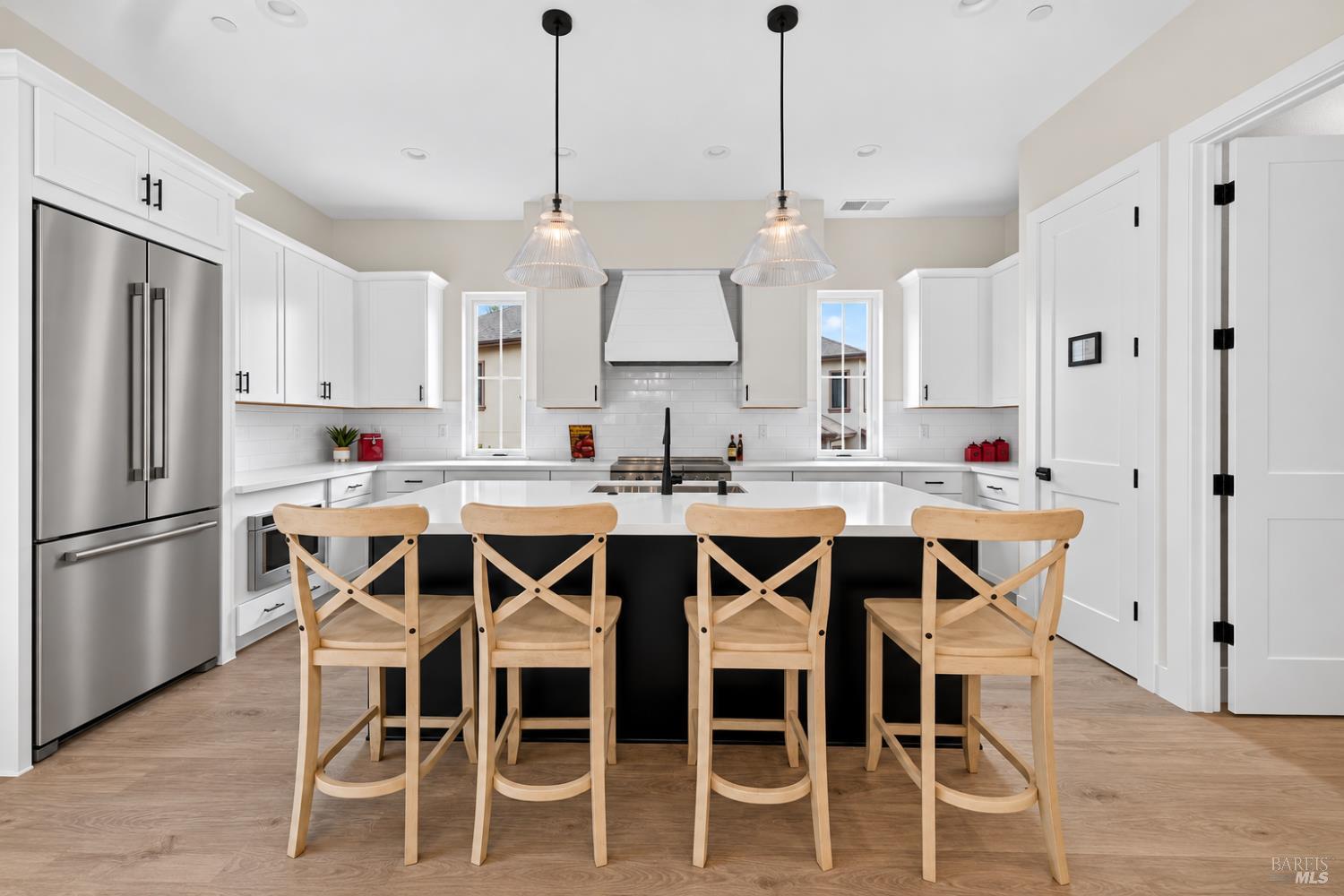 1925 Carlile Place Santa Rosa CA 95403