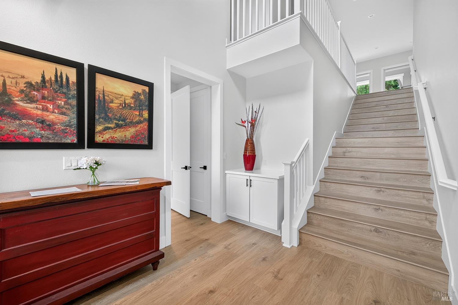 1925 Carlile Place Santa Rosa CA 95403