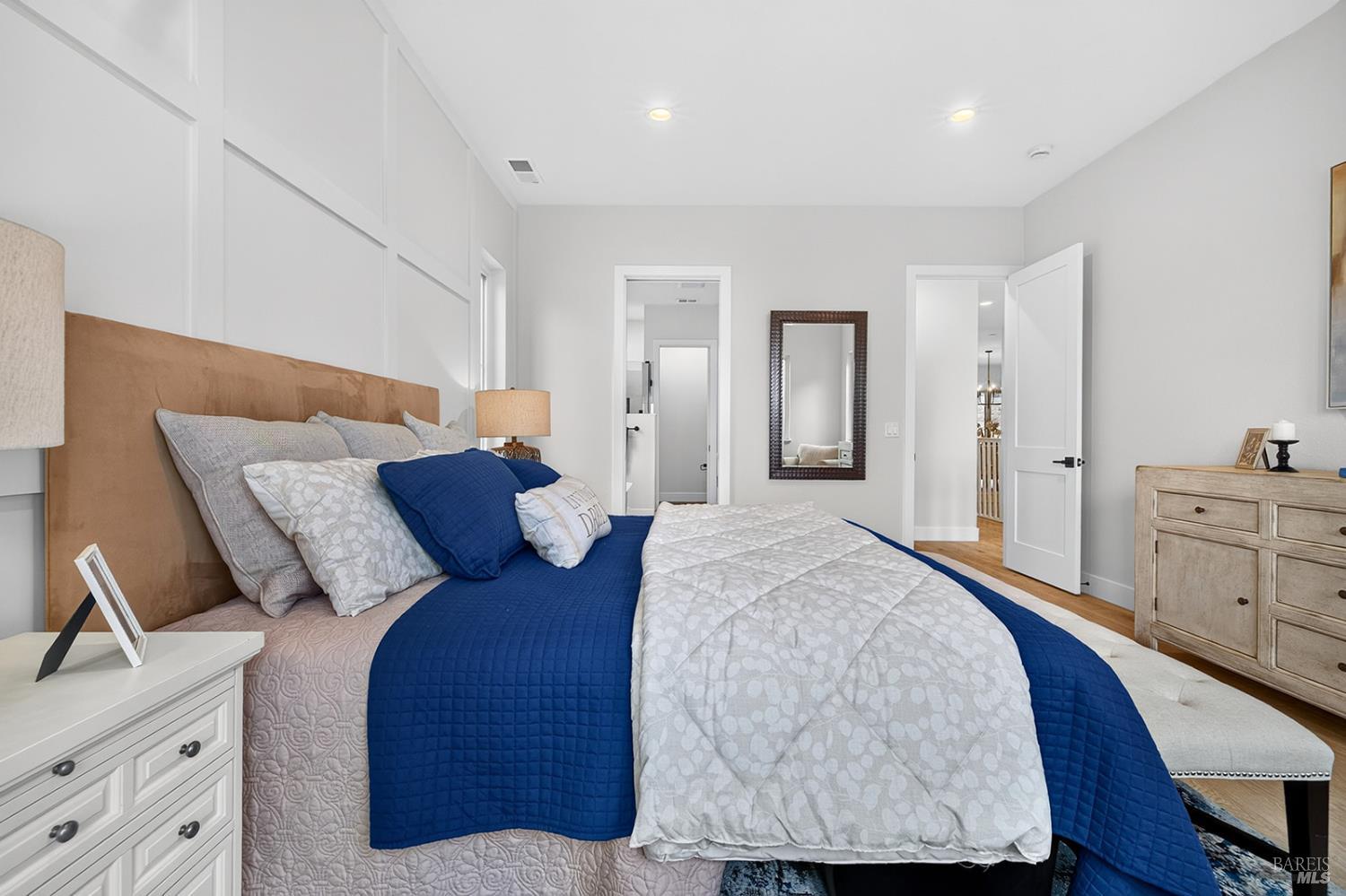 1925 Carlile Place Santa Rosa CA 95403