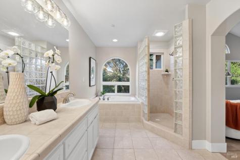 34 Meyers Court Novato CA 94947