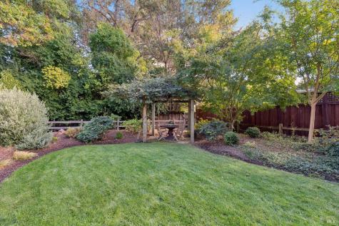 34 Meyers Court Novato CA 94947