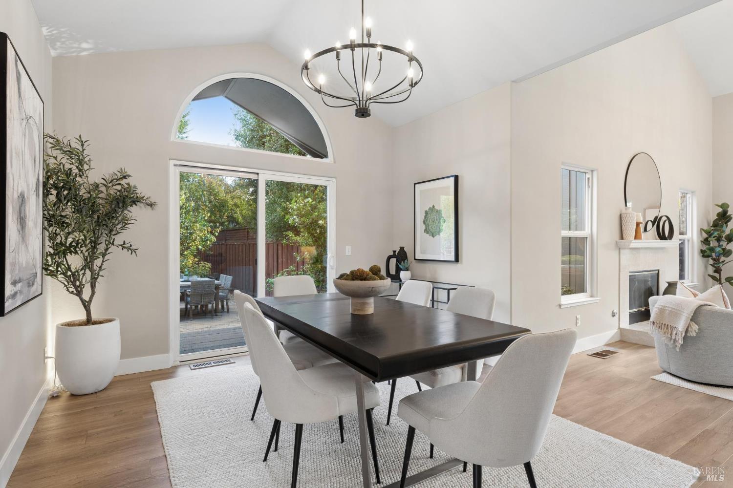34 Meyers Court Novato CA 94947