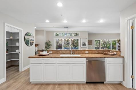34 Meyers Court Novato CA 94947