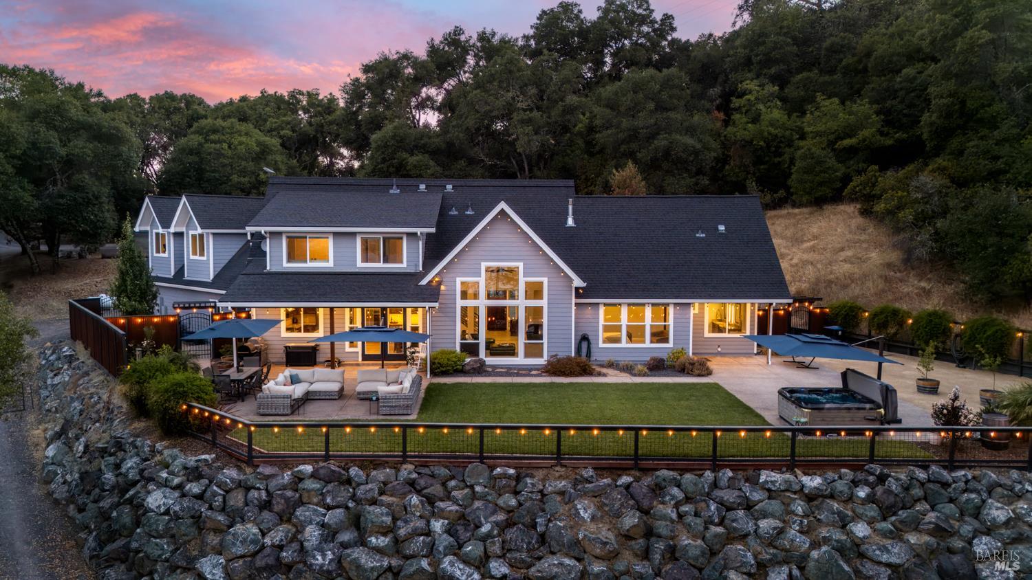4561 Lake Ridge Road Ukiah CA 95482