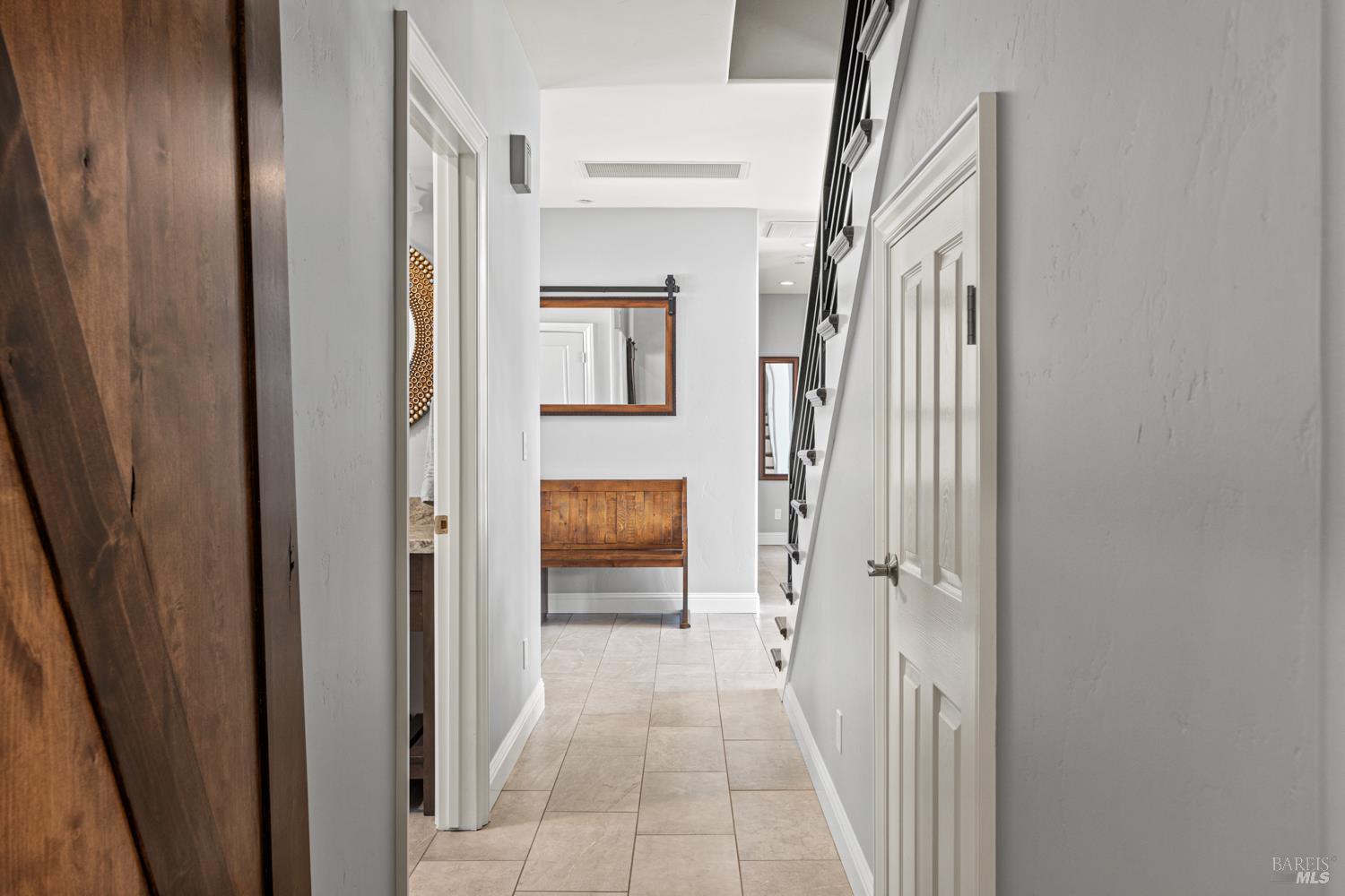 4561 Lake Ridge Road Ukiah CA 95482