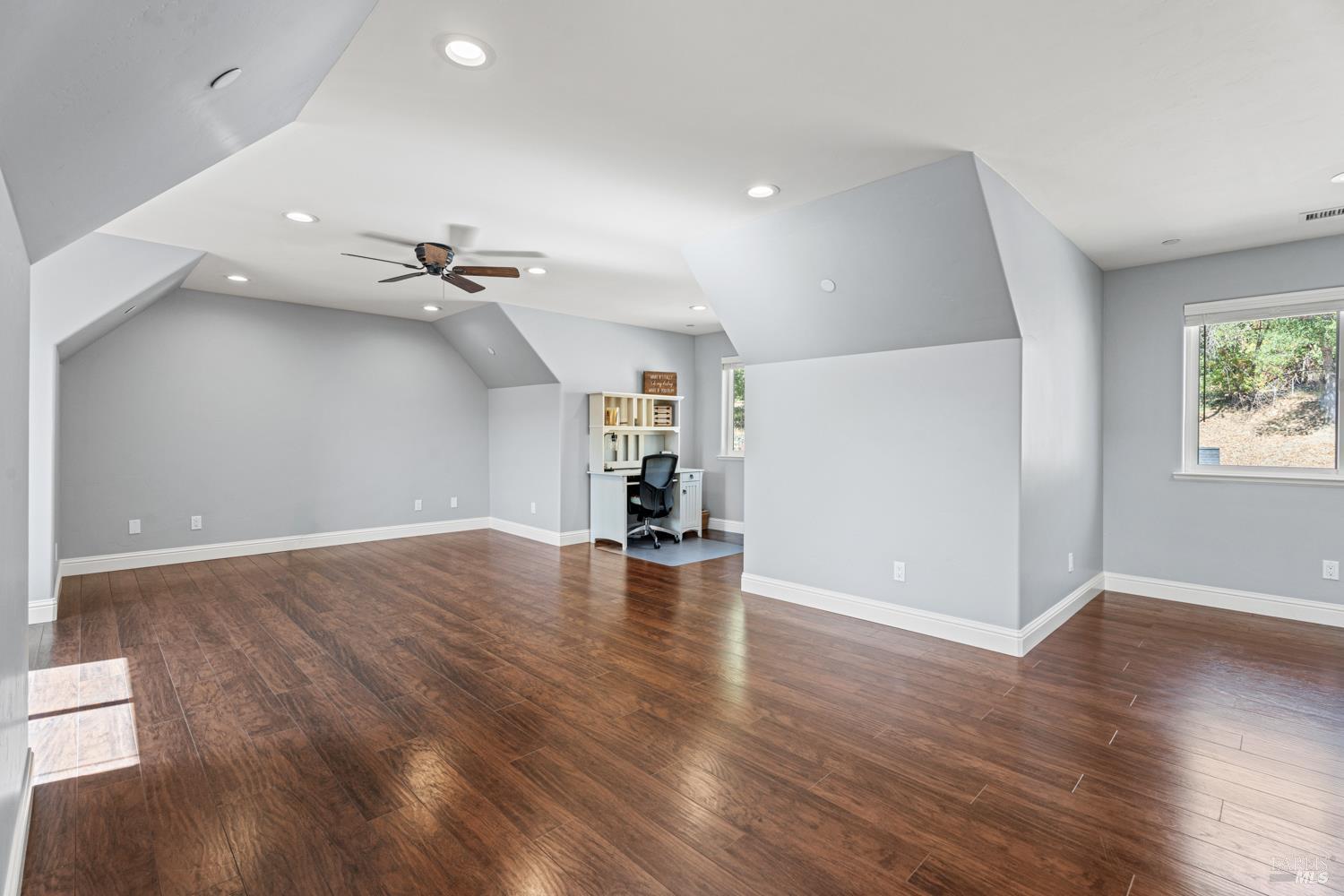 4561 Lake Ridge Road Ukiah CA 95482