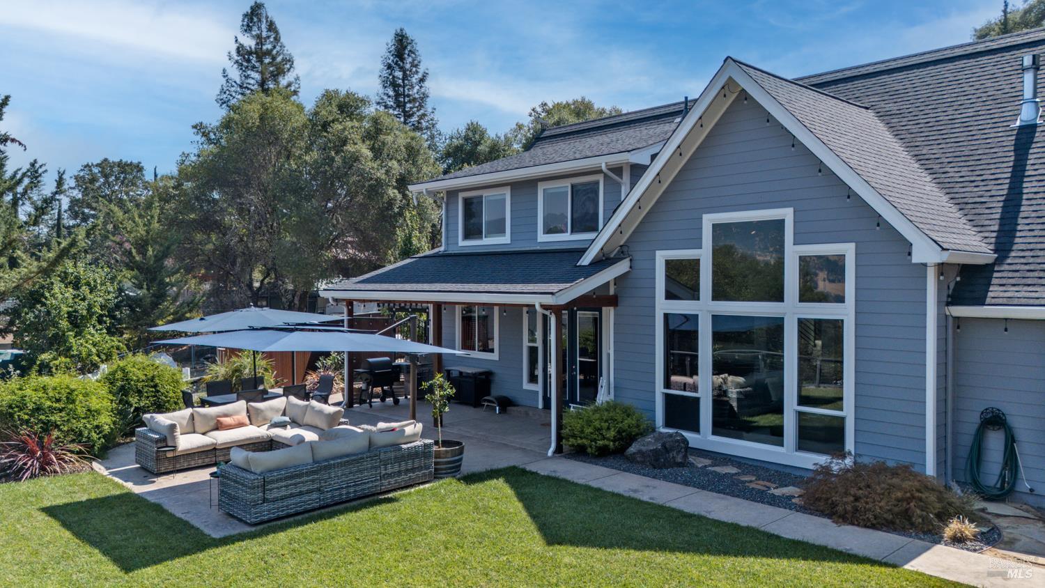 4561 Lake Ridge Road Ukiah CA 95482