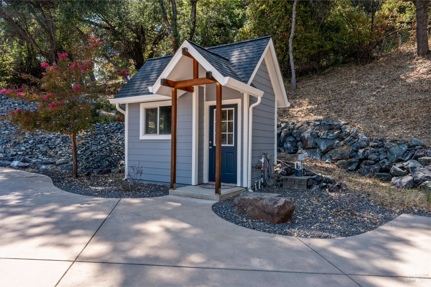 4561 Lake Ridge Road Ukiah CA 95482