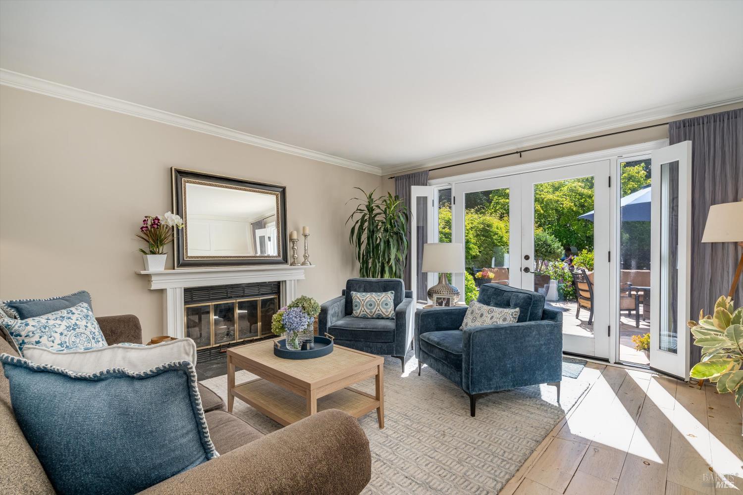 1054 Olive Hill Lane Napa CA 94558
